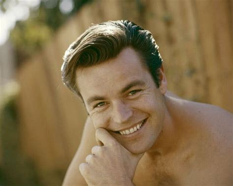 robert wagner nude|25 Portrait Photos of a Very Young and Handsome Robert .